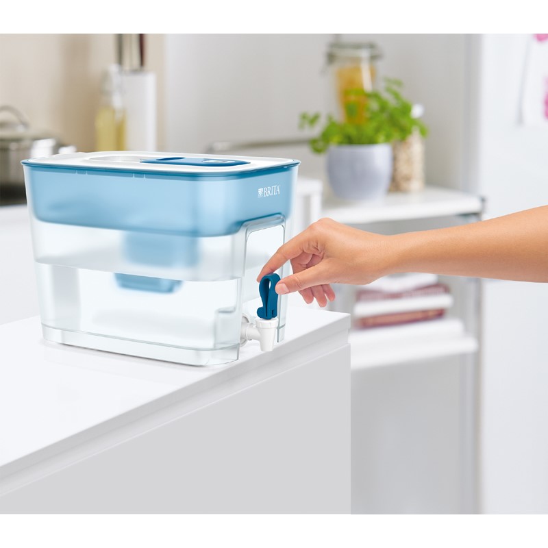 Brita Fill&Enjoy Flow modrá + 24 ks filtru Maxtra Plus