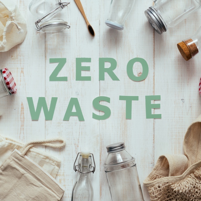 Zero waste v praxi: Filtrace vody, skladování potravin a ekologická péče o oblečení