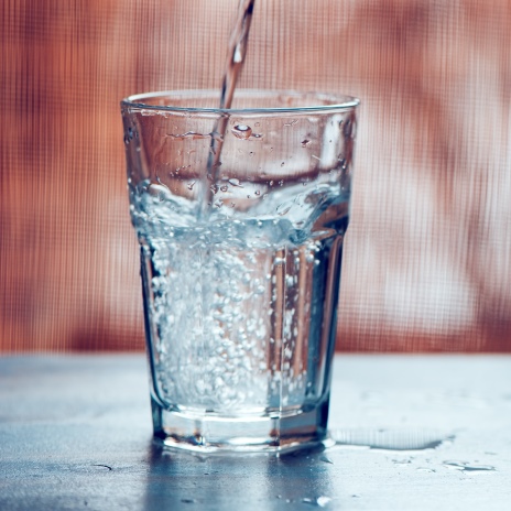 Ranní rituál – pití vody na lačno